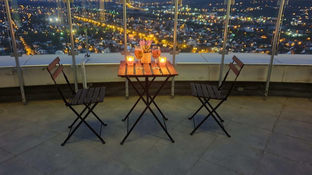 33Rd Floor Luxury Apartment Spa & Fitness Skopje Luaran gambar